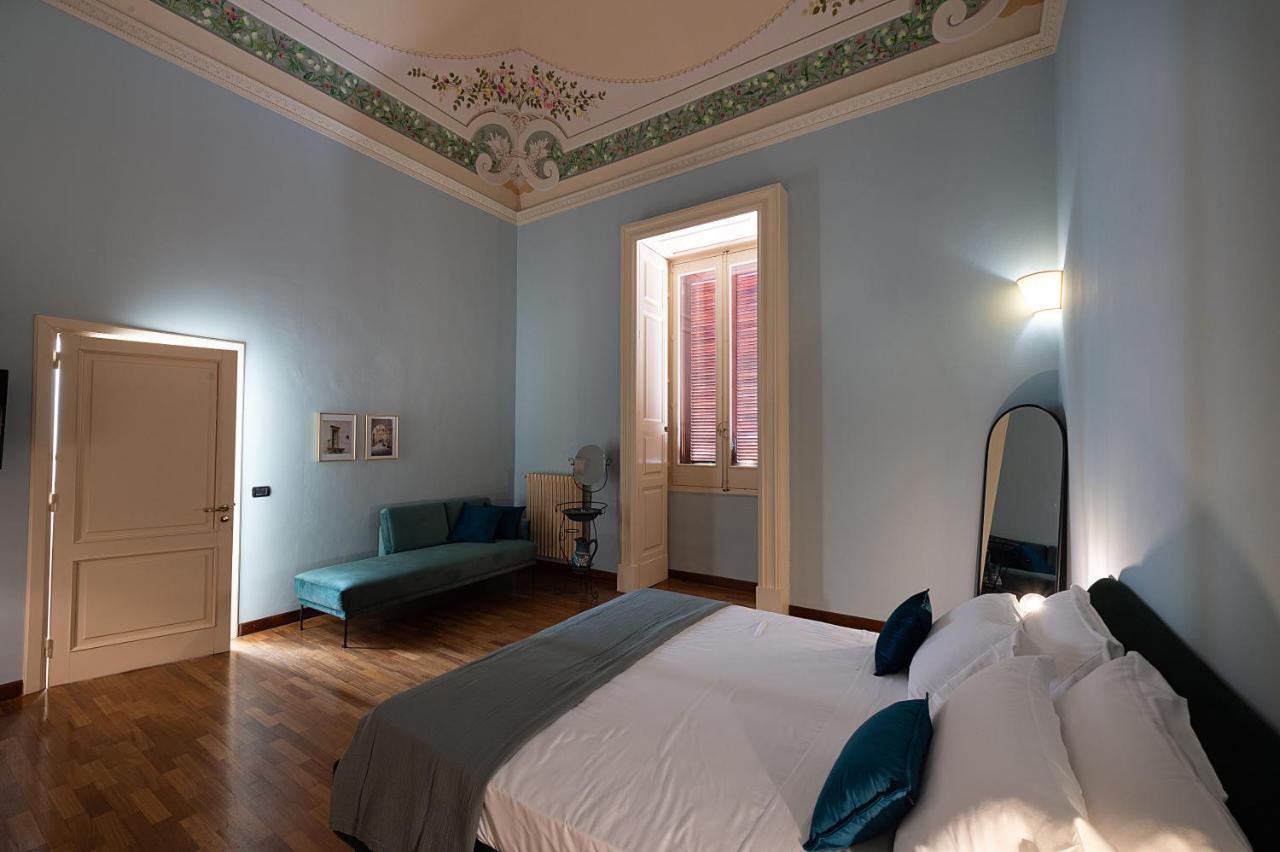 Bed and Breakfast Palazzo Francesco Grassi Aradeo Exterior foto