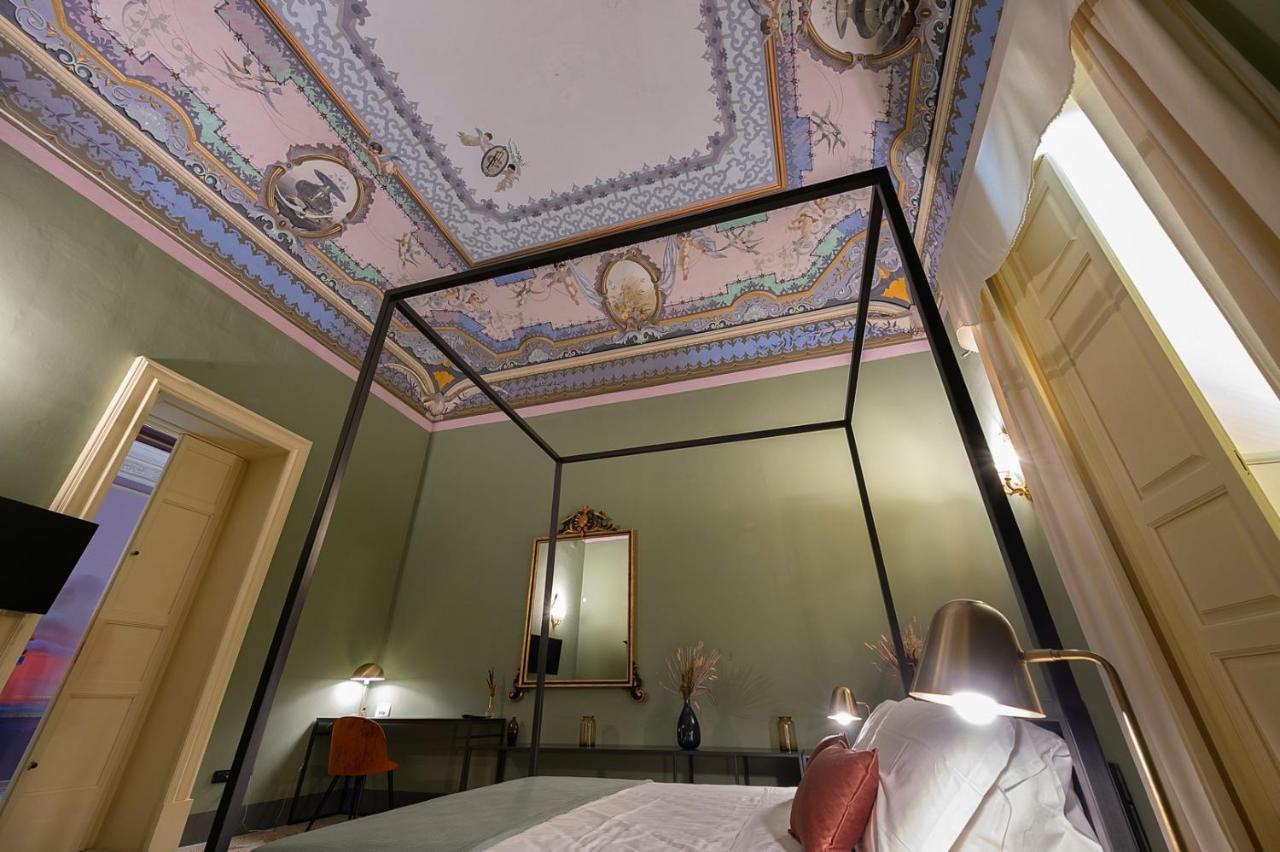 Bed and Breakfast Palazzo Francesco Grassi Aradeo Exterior foto